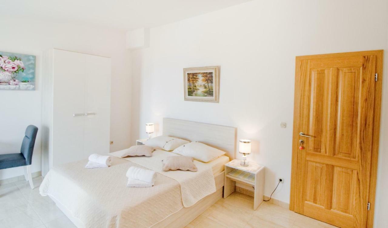 Villa Ivana Makarska Buitenkant foto